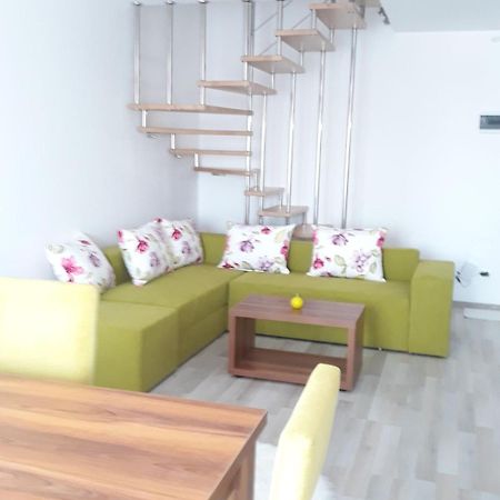 בראשוב Apartament Avangarden Ema Verde מראה חיצוני תמונה