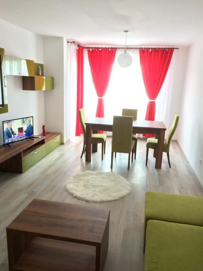 בראשוב Apartament Avangarden Ema Verde מראה חיצוני תמונה